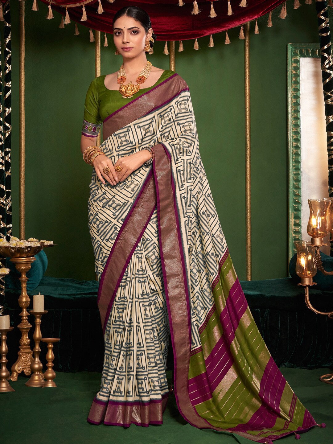 

Saree mall Cream-Coloured & Purple Geometric Printed Zari Detailed Sarees