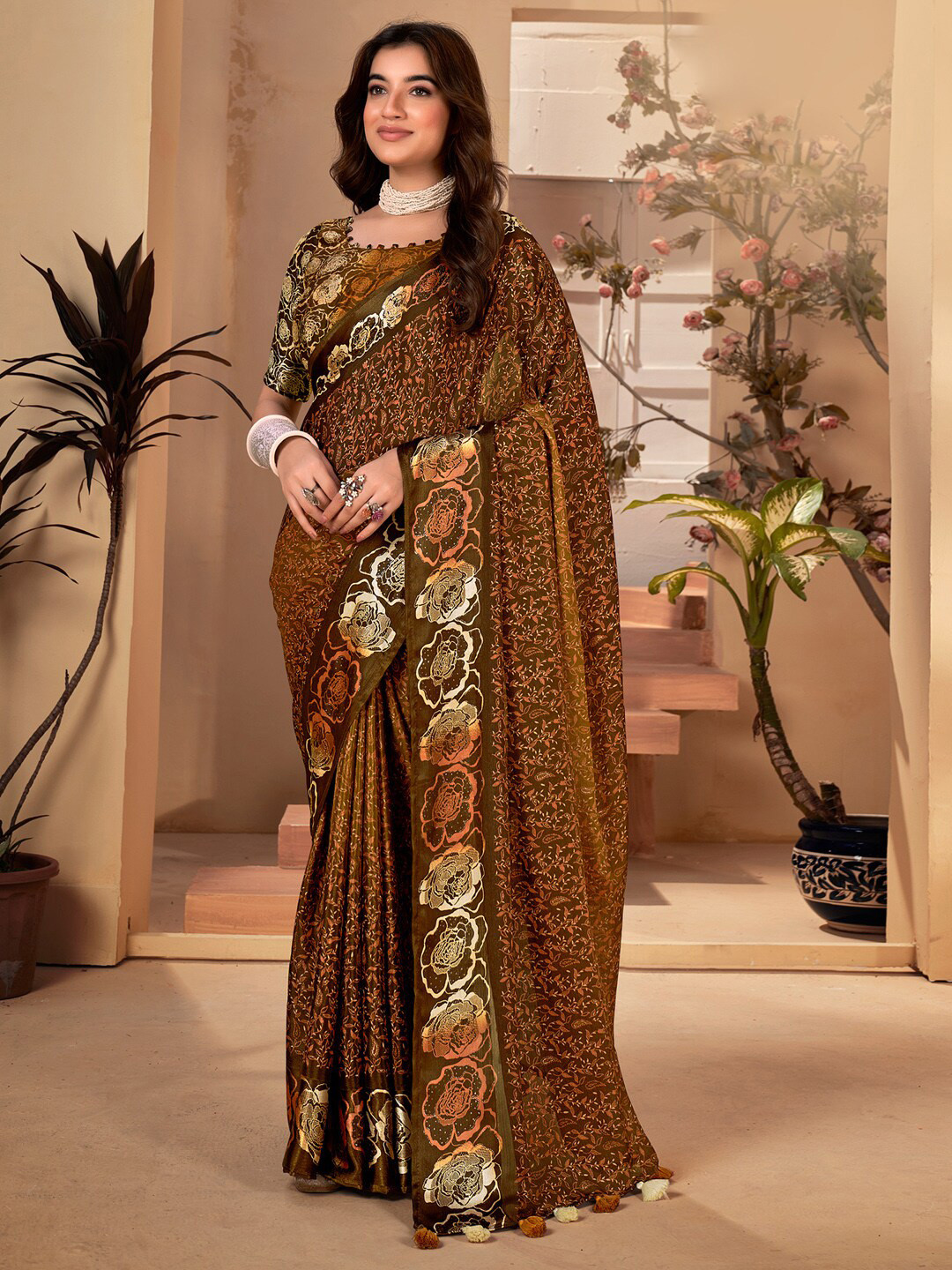 

Anouk Floral Printed Bagh Saree, Olive