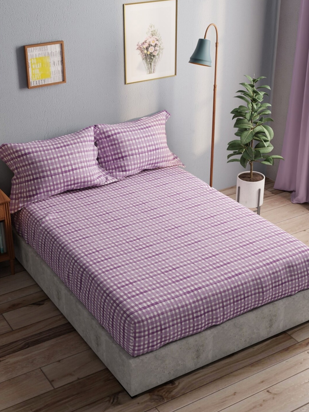 

BIANCA Purple & White Geometric Pure Cotton 140 TC Queen Bedsheet with 2 Pillow Covers