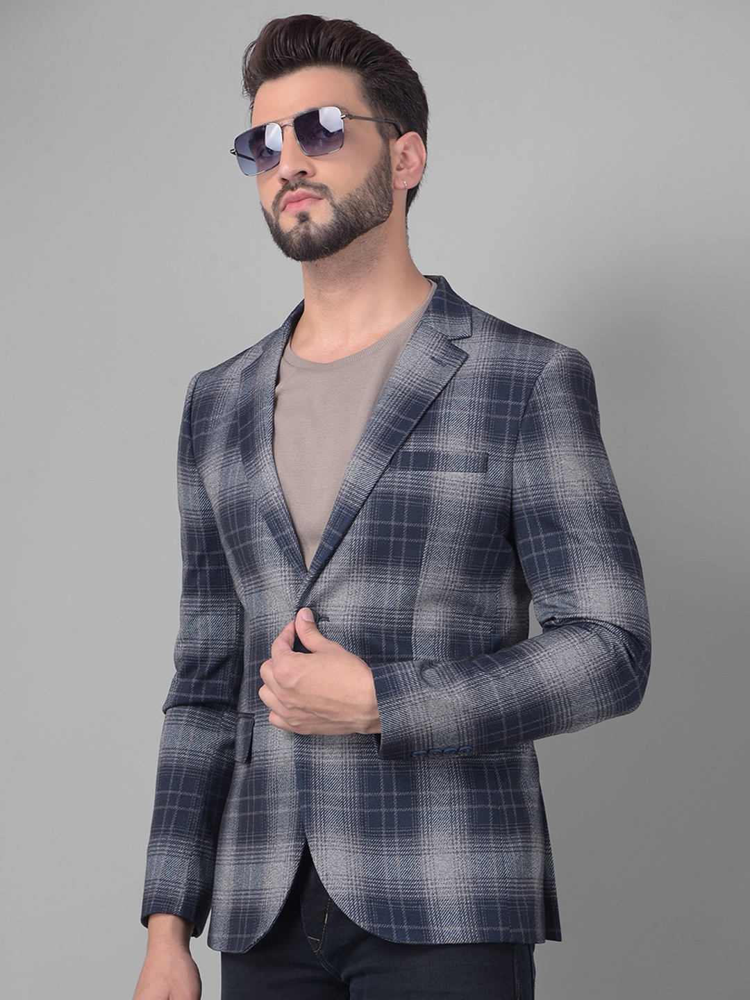 

Crimsoune Club Checked Slim-Fit Single Breasted Blazer, Grey