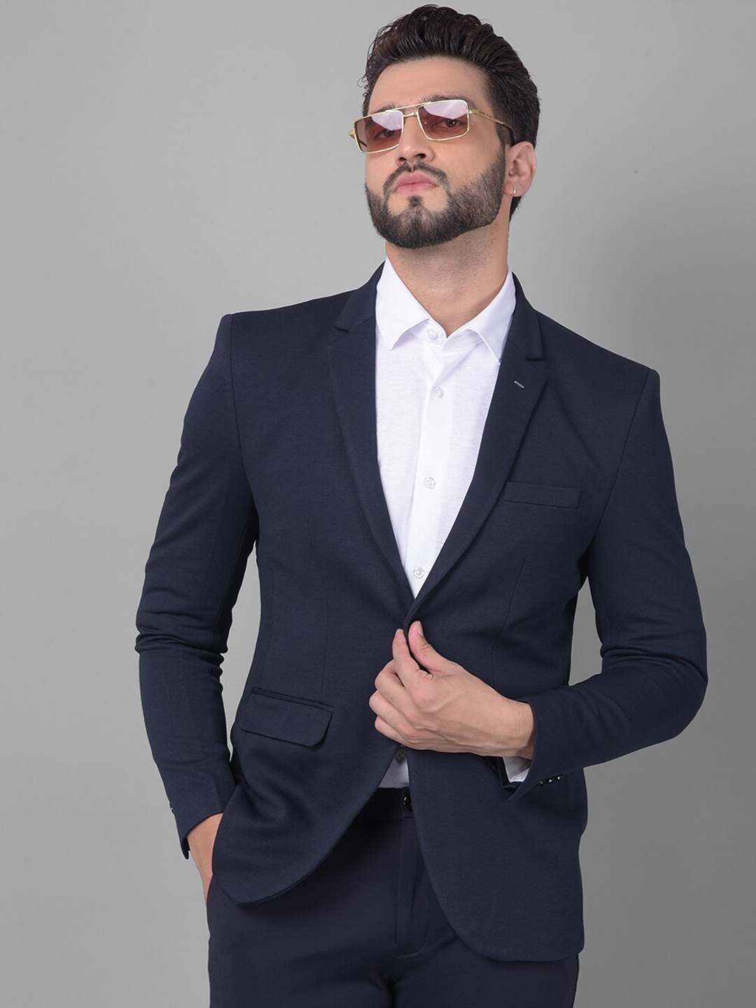 

Crimsoune Club Single Breasted Slim-Fit Formal Blazer, Navy blue