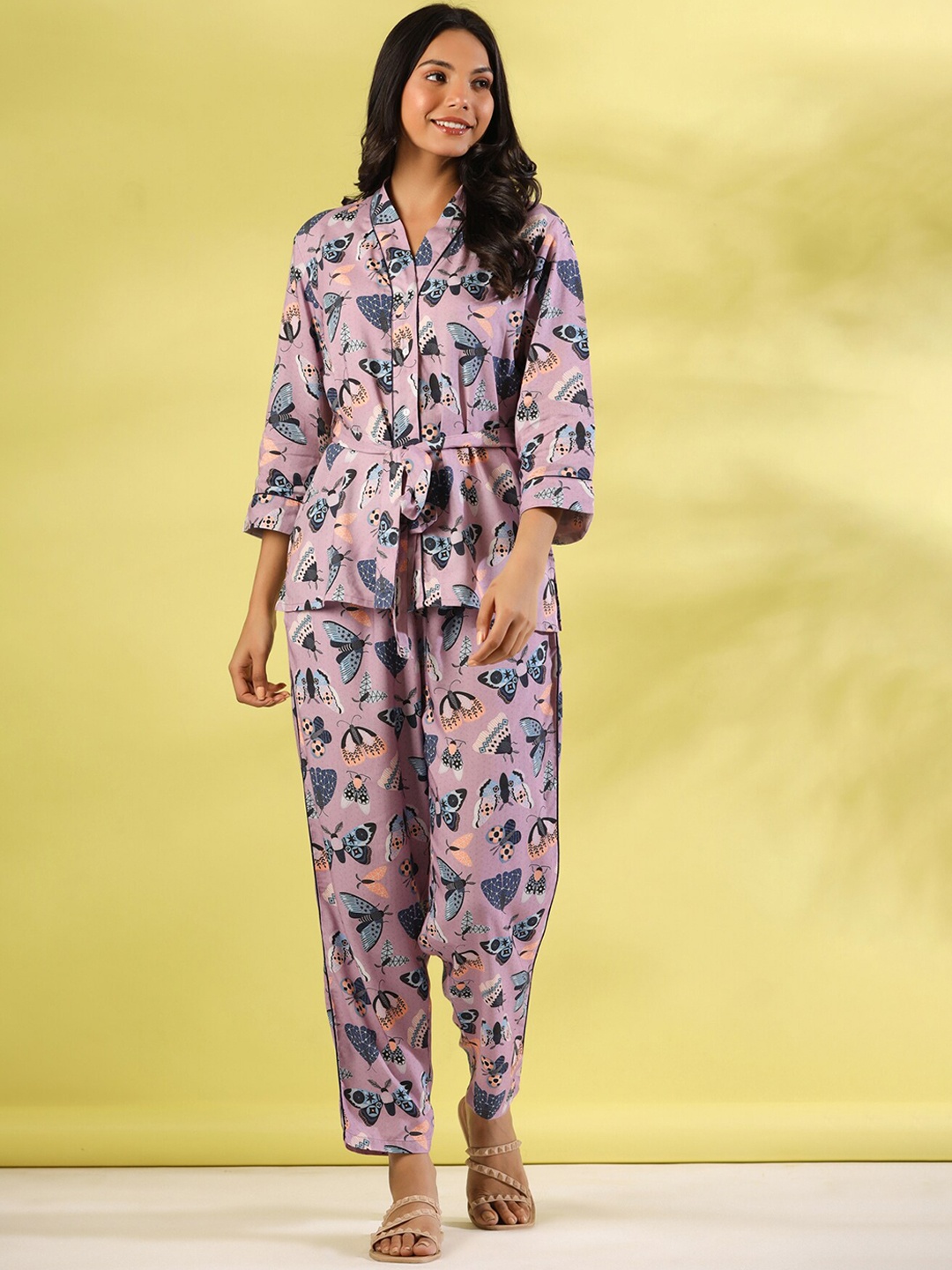 

SANSKRUTIHOMES Conversational Printed Night suit, Lavender