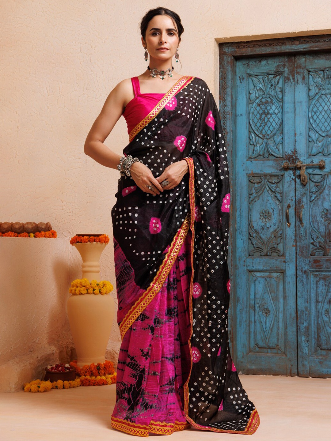 

Geroo Jaipur Bandhani Printed Ready to Wear Saree, Pink