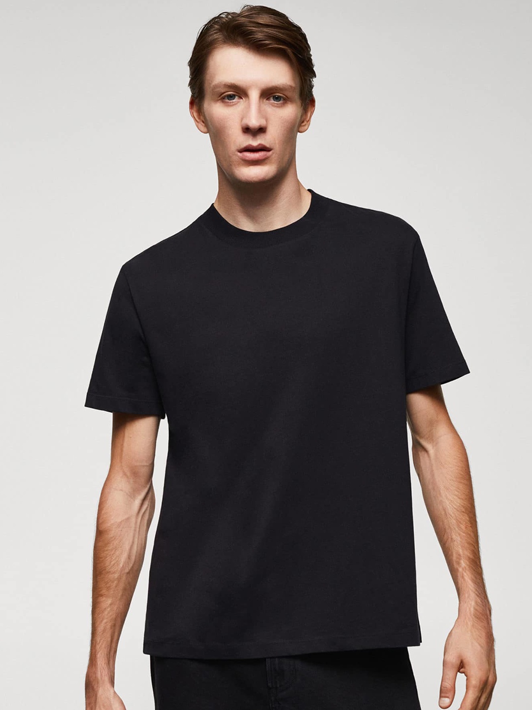 

MANGO MAN Solid Pure Cotton T-shirt, Black