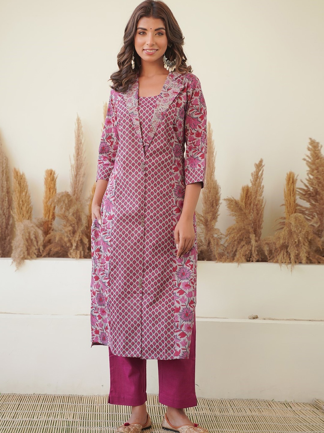 

JAIPURIBANNO Ethnic Motifs Printed Regular Pure Cotton Kurta With Trousers & Dupatta, Pink