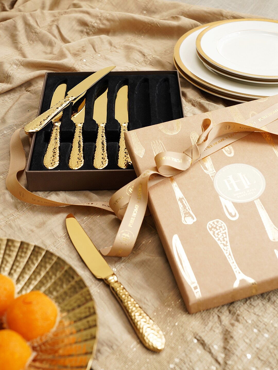 

Pure Home and Living Gold Toned 6 Pieces Stainless Steel Dessert Knives Cutlery