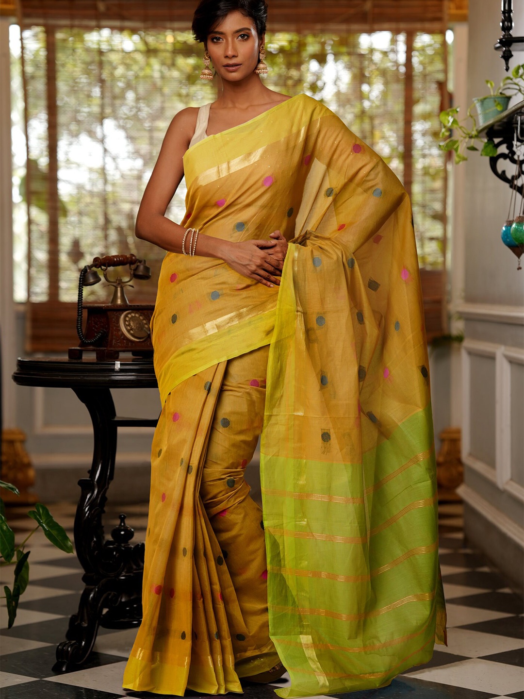 

Unnati Silks Woven Design Zari Pure Cotton Mangalagiri Saree, Green