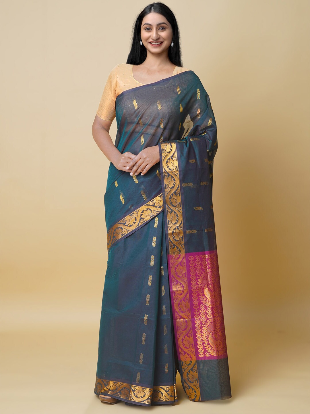 

Unnati Silks Ethnic Motifs Woven Design Zari Pure Cotton Gadwal Saree, Green