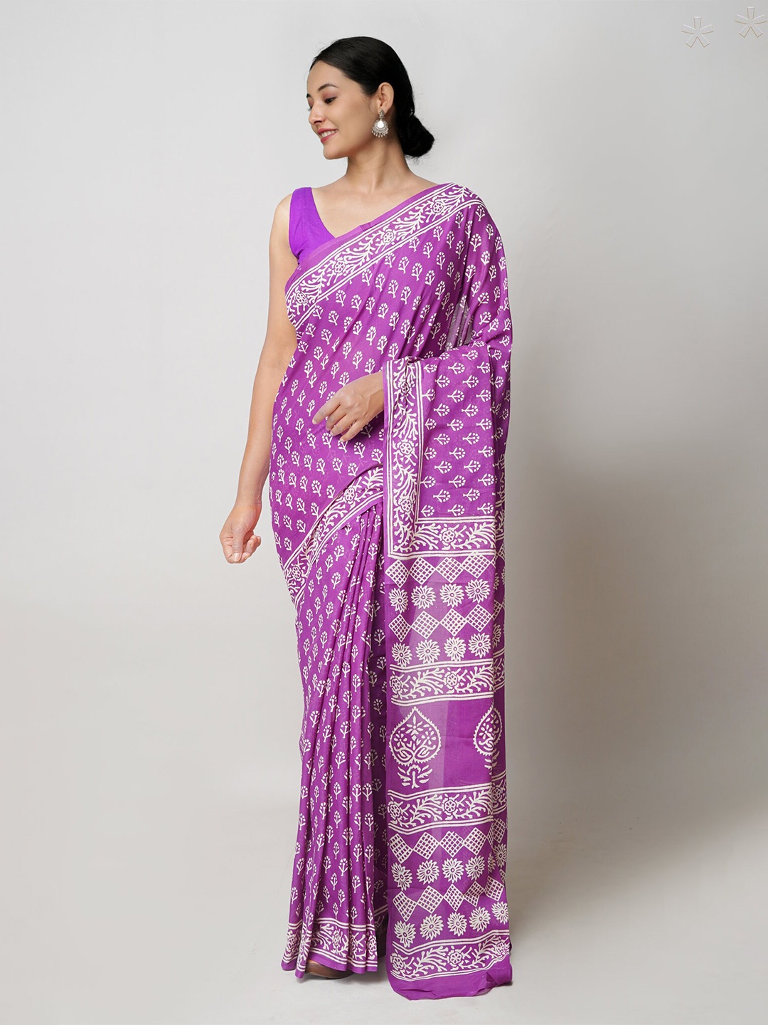 

Unnati Silks Ethnic Motifs Pure Cotton Block Print Saree, Purple