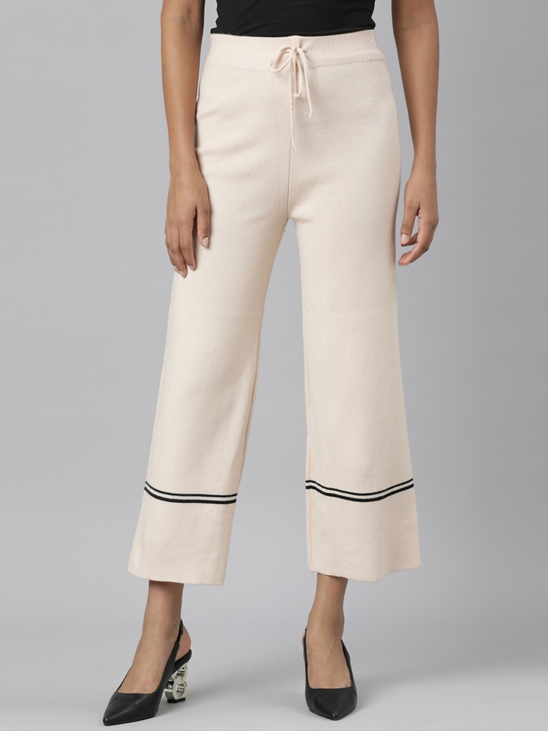 

SHOWOFF Women Relaxed Straight Fit Cropped Cotton Parallel Trouser, Beige