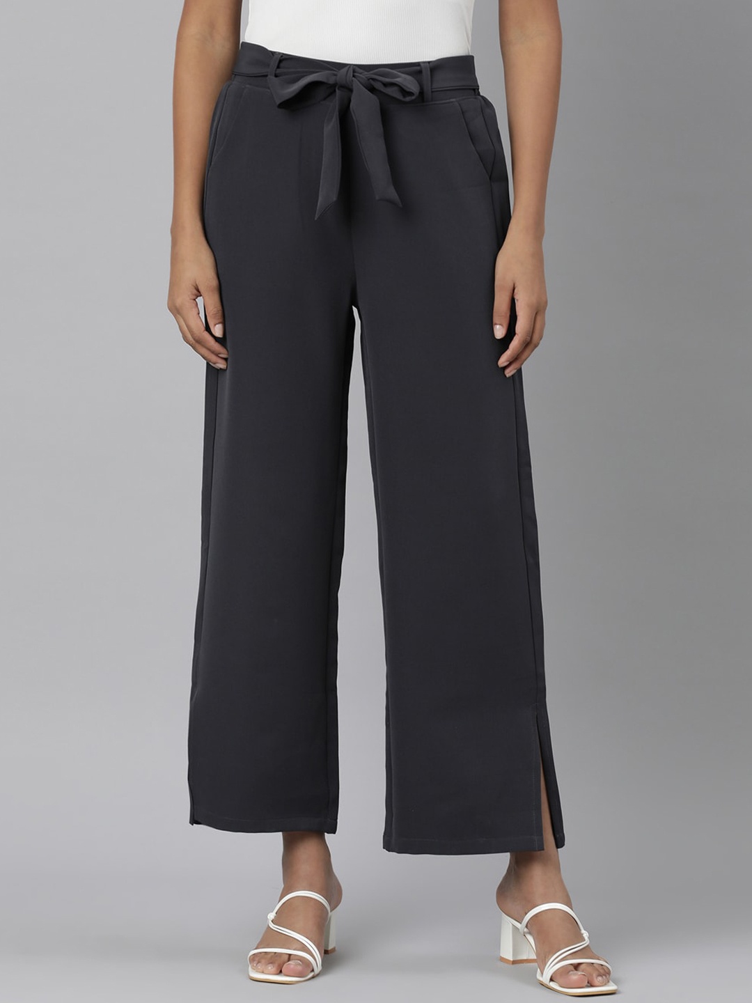 

SHOWOFF Women Relaxed Straight Leg Straight Fit Wrinkle Free Cotton Parallel Trousers, Grey
