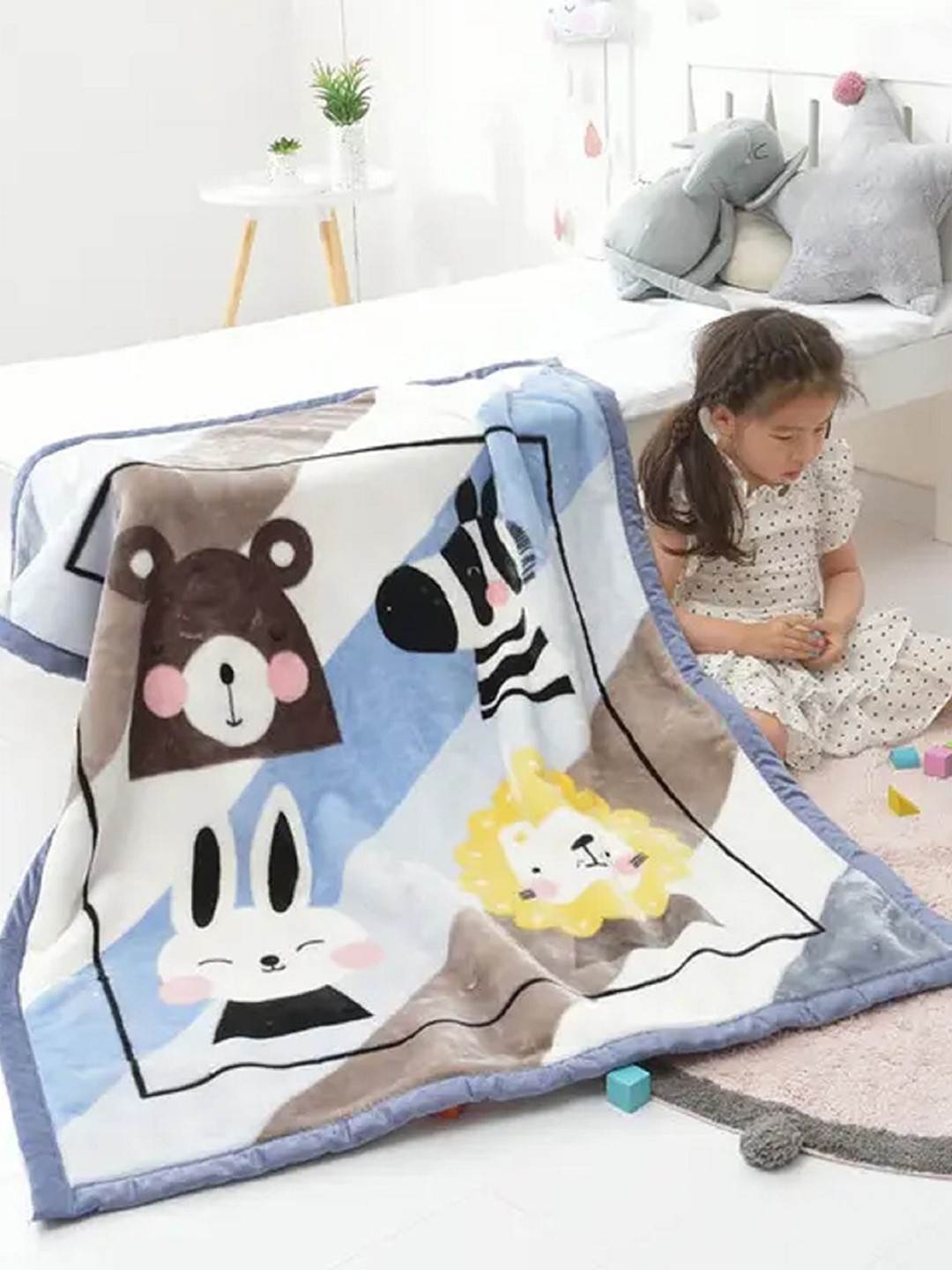 

Butterthief Blue & Grey Cartoon Characters Mink Heavy Winter Single Bed Blanket