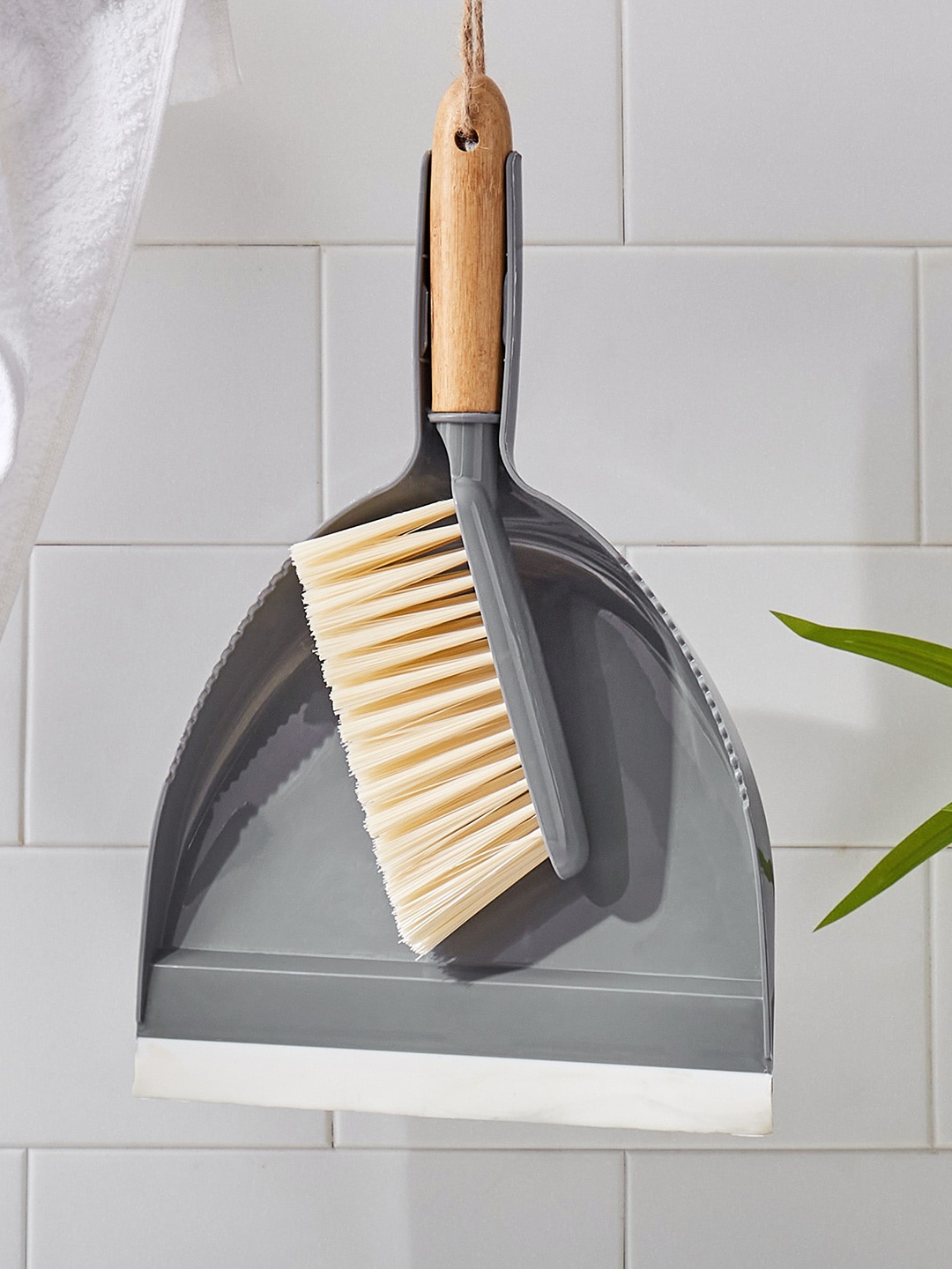 

Home Centre Grey & Brown 2 Pieces Polypropylene Dustpan & Brush Set