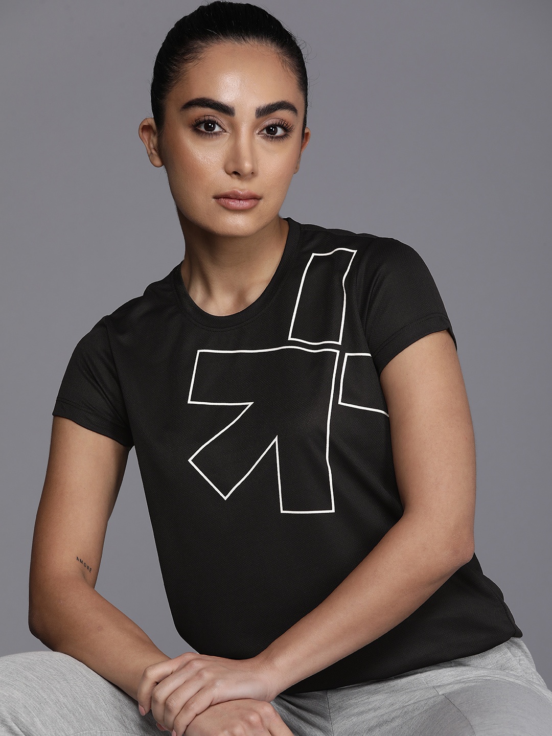 

HRX by Hrithik Roshan Geometric Printed Rapid-Dry Training T-shirt, Black