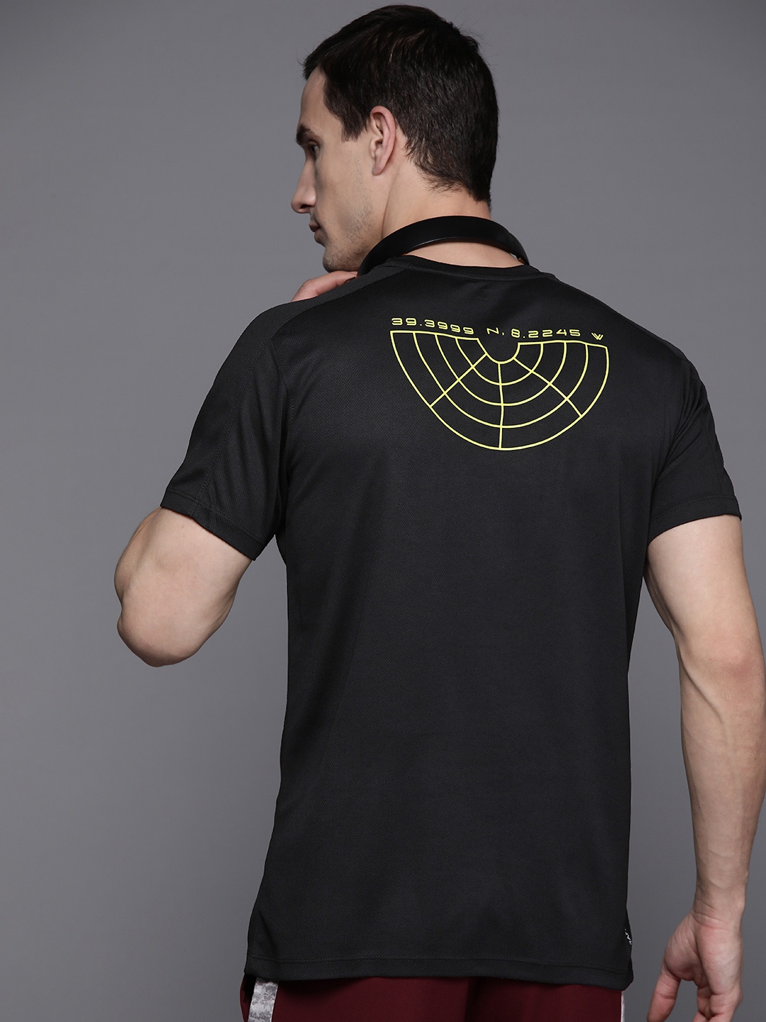 

HRX by Hrithik Roshan Graphic Printed Rapid-Dry Running T-shirt, Black