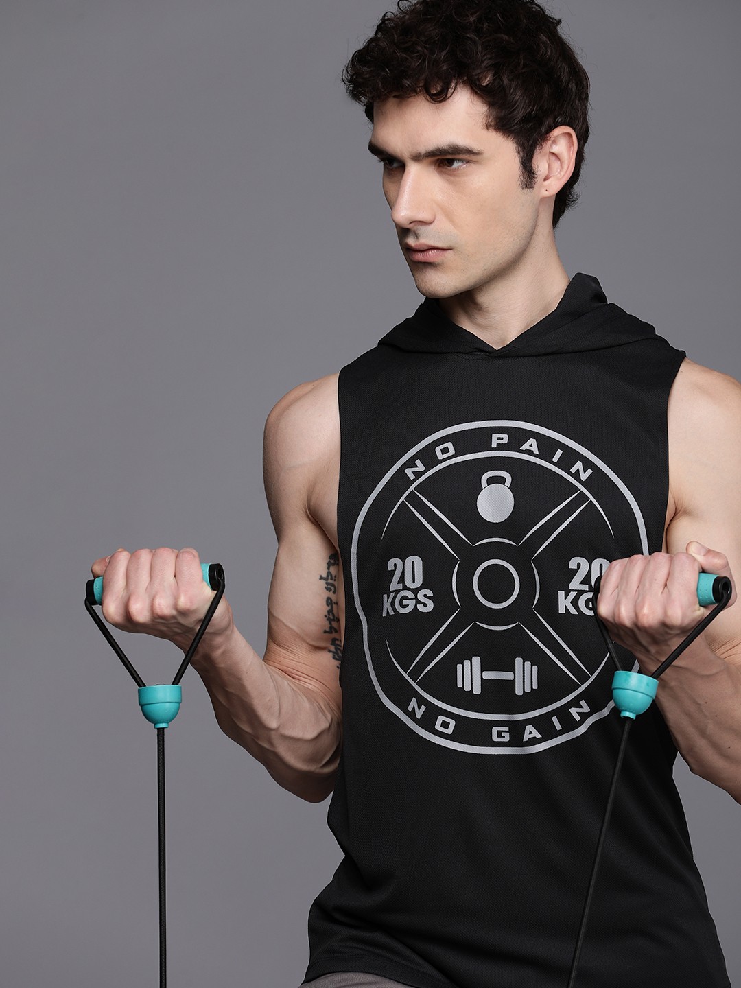 

HRX by Hrithik Roshan Men Typography Print Hooded Rapid-Dry Training T-shirt, Black