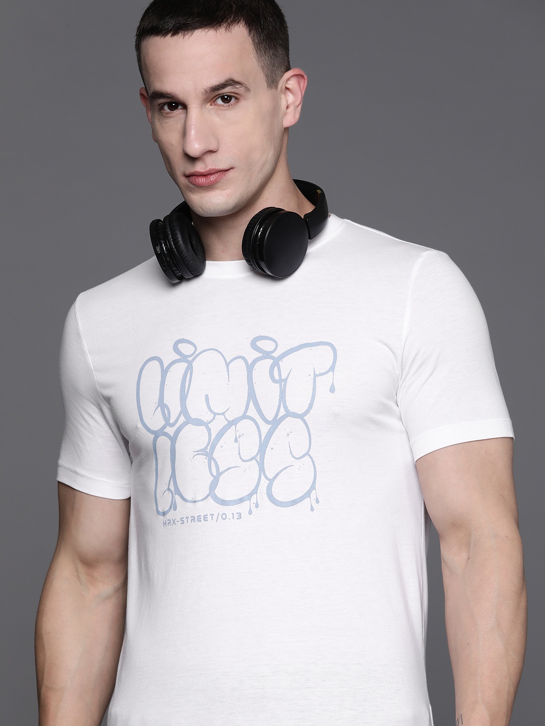 

HRX by Hrithik Roshan Men White & Blue Typography Printed T-shirt