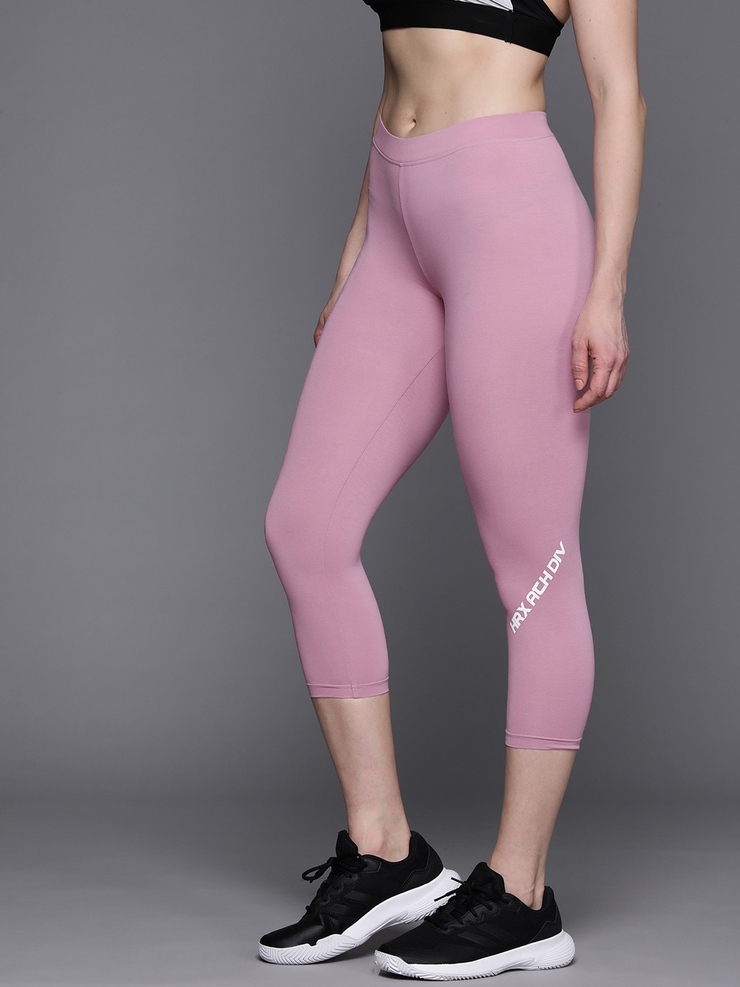 

HRX by Hrithik Roshan Women 3/4th Length Lifestyle Tights, Purple