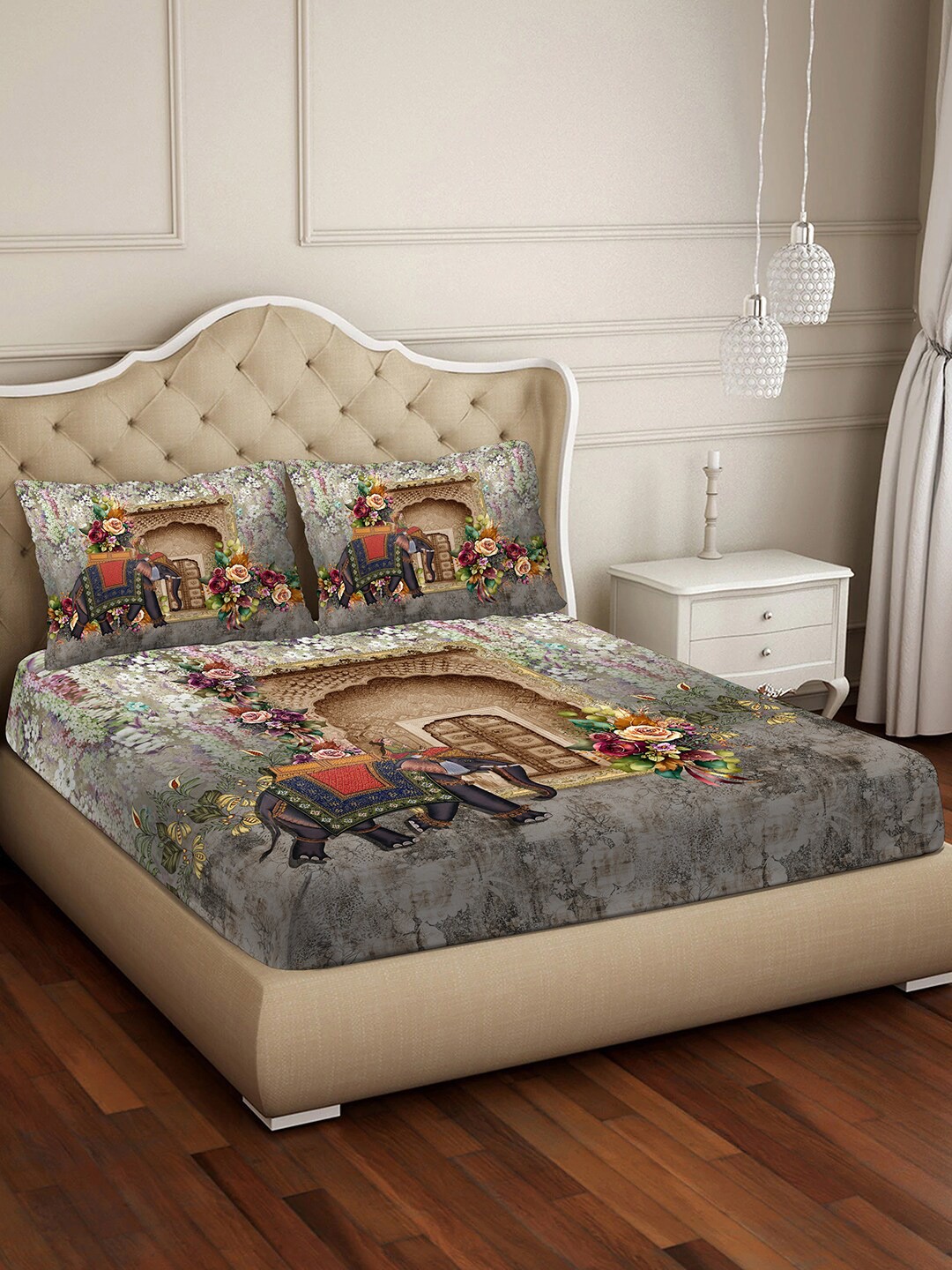 

BELLA CASA Impression Grey Graphic Pure Cotton 400 TC King Bedsheet With 2 Pillow Covers