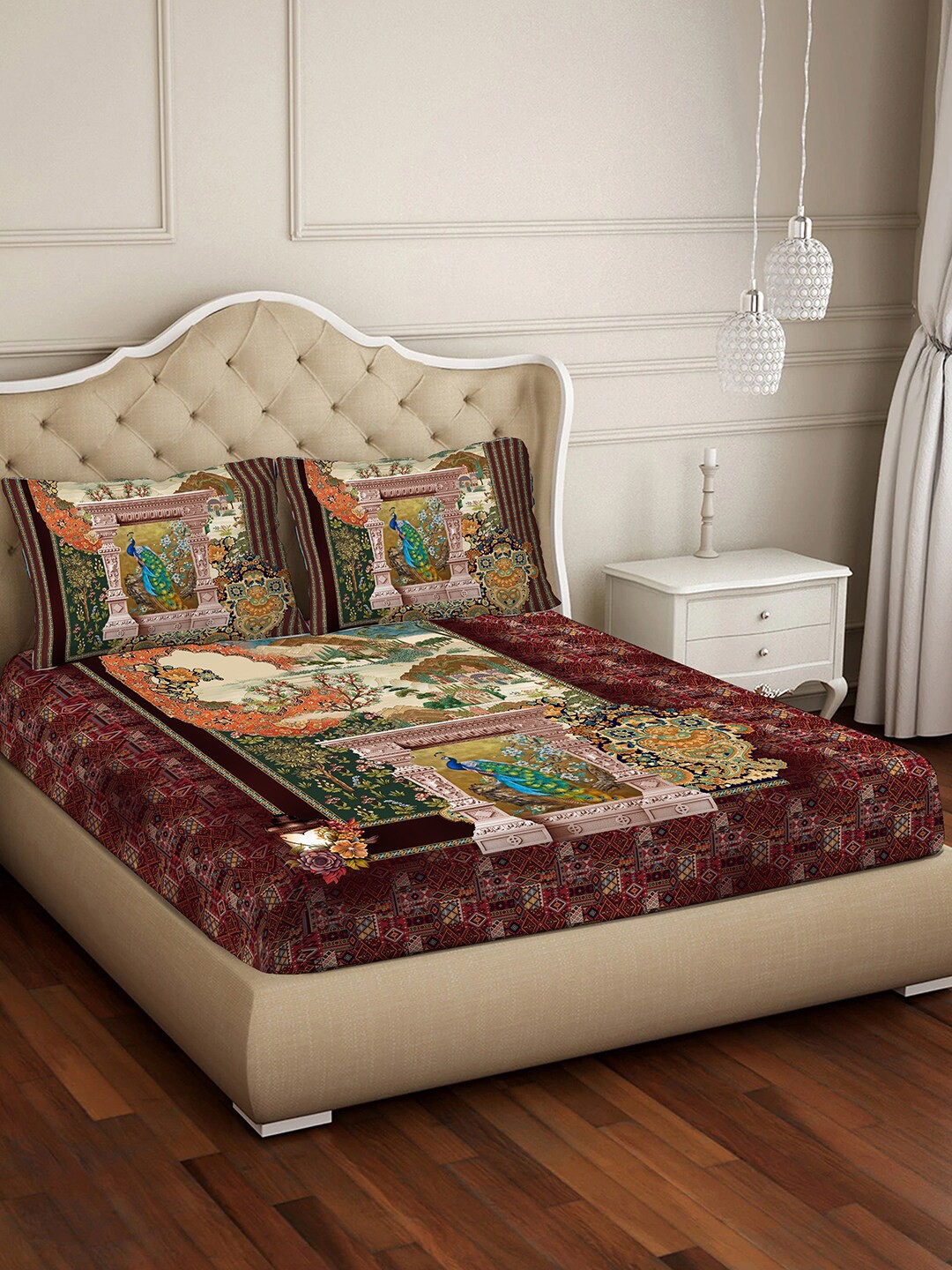 

BELLA CASA Maroon & Green Printed Cotton 400 TC King Bedsheet with 2 Pillow Covers