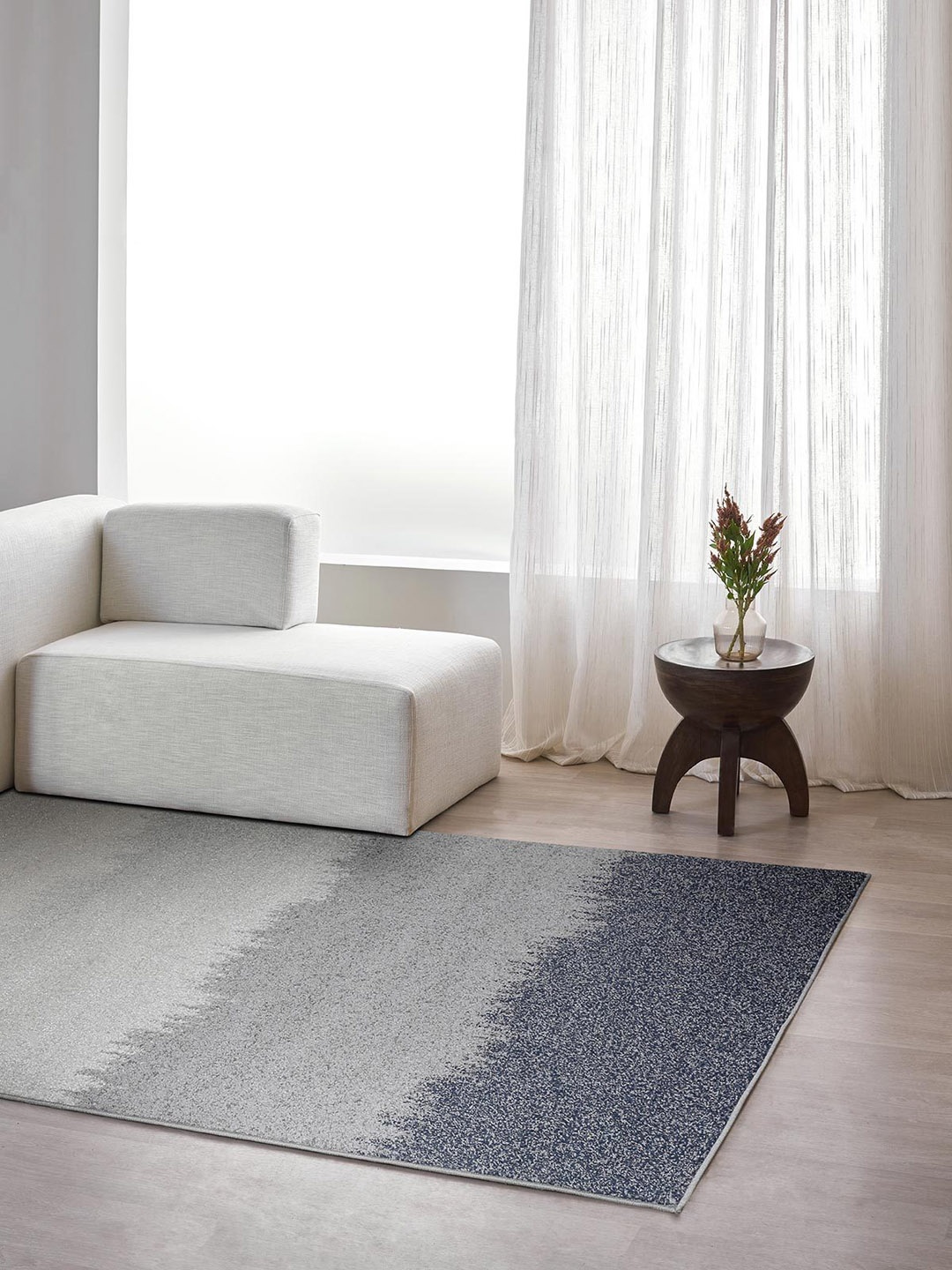 

DDecor Blue & Beige Woven Design Floor Carpet