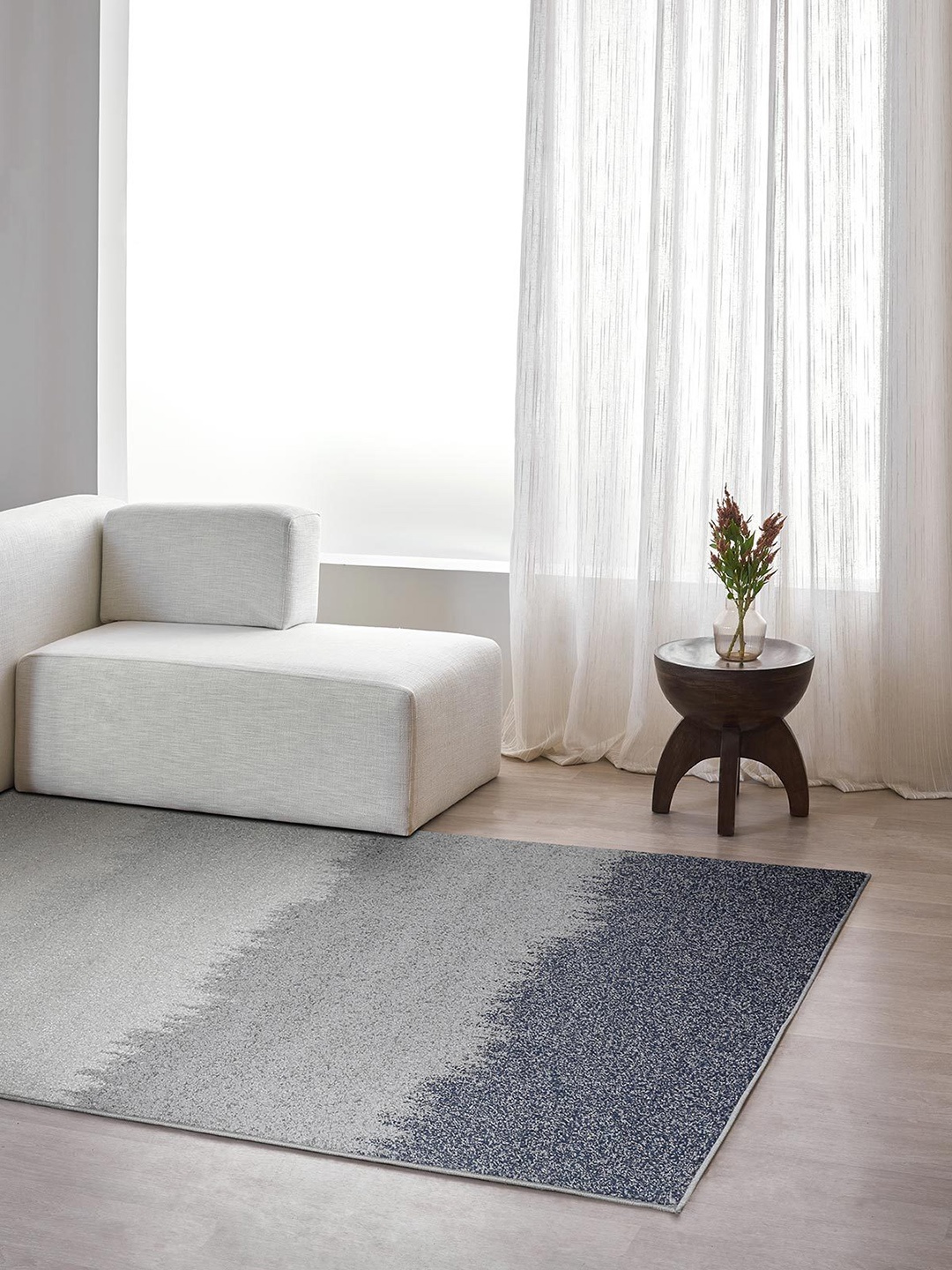 

DDecor Blue & Grey Woven Design Floor Carpet