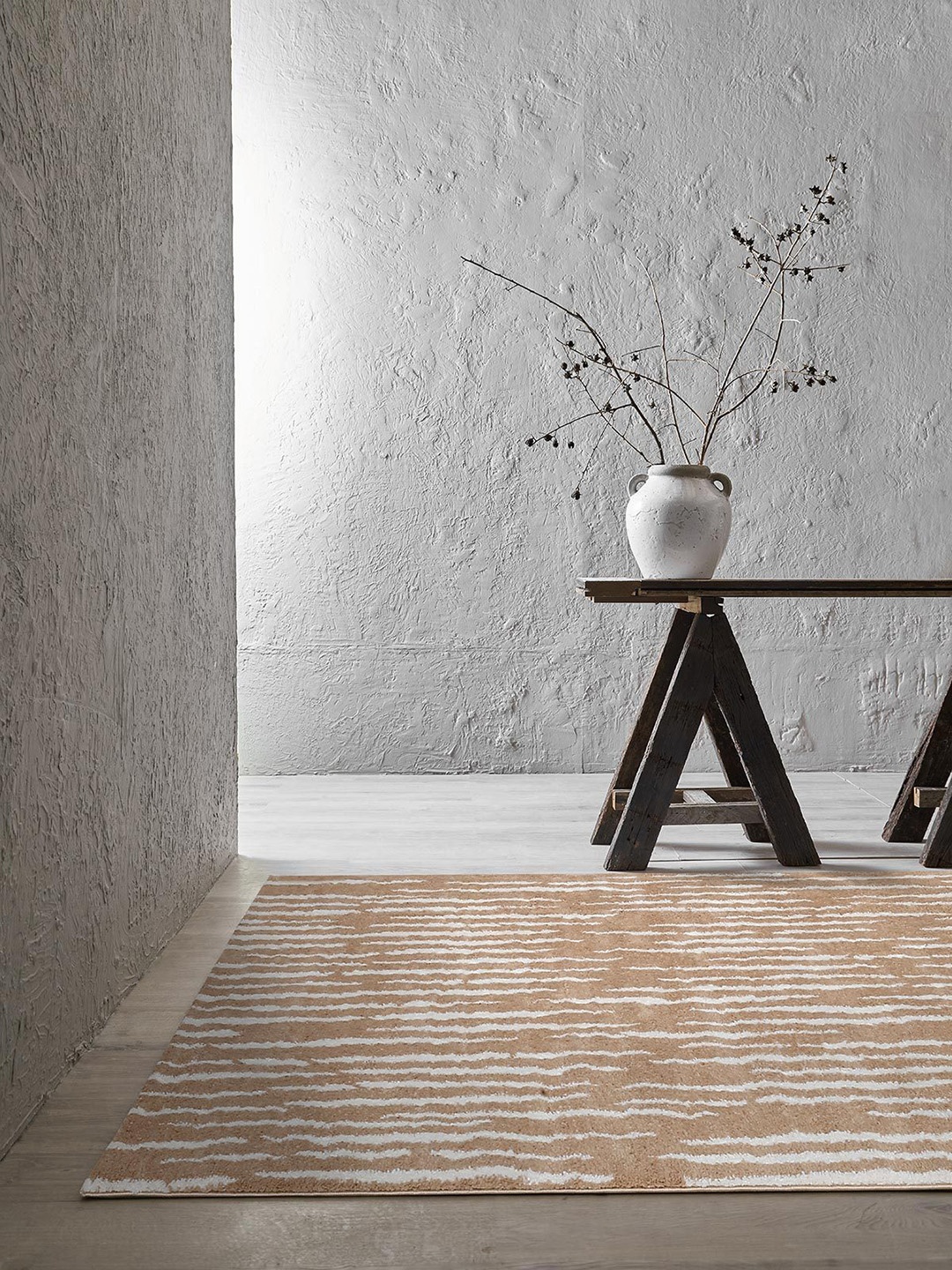 

DDecor Beige & White Abstract Rectangular Floor Carpet
