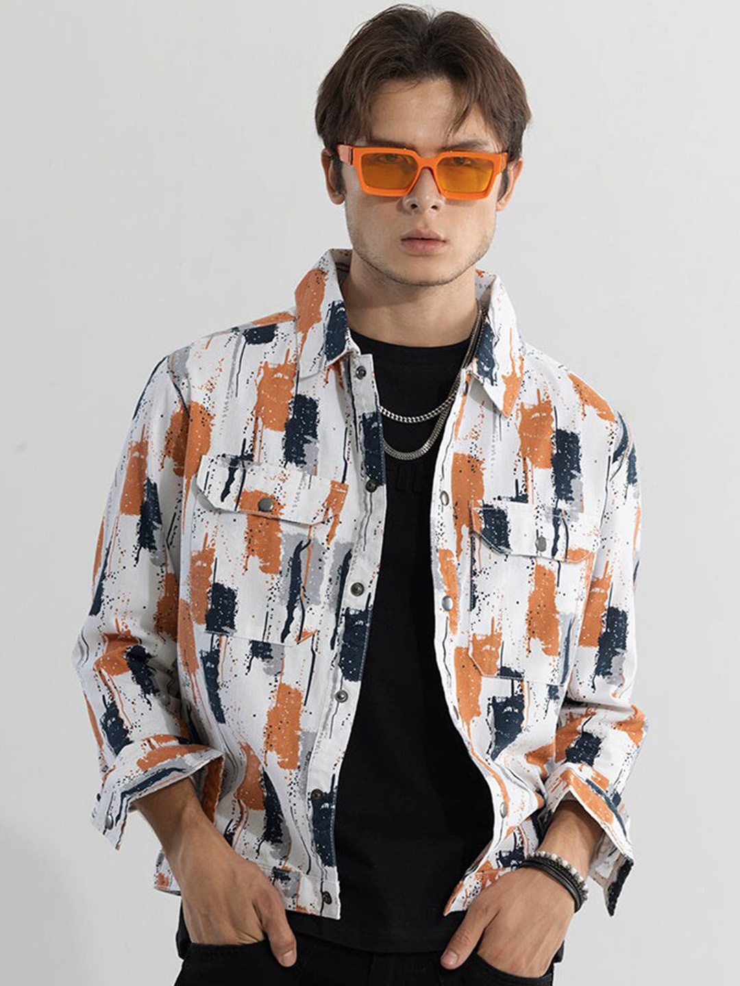 

Snitch Abstract Printed Spread Collar Long Sleeves Pure Cotton Shacket, Multi
