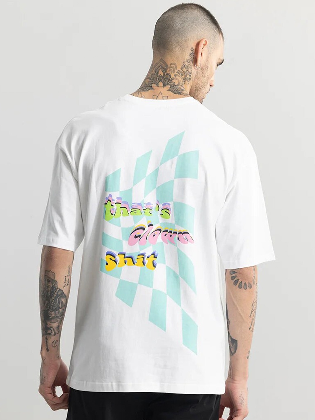 

Snitch Graphic Printed Drop-Shoulder Sleeves Oversized T-shirt, White