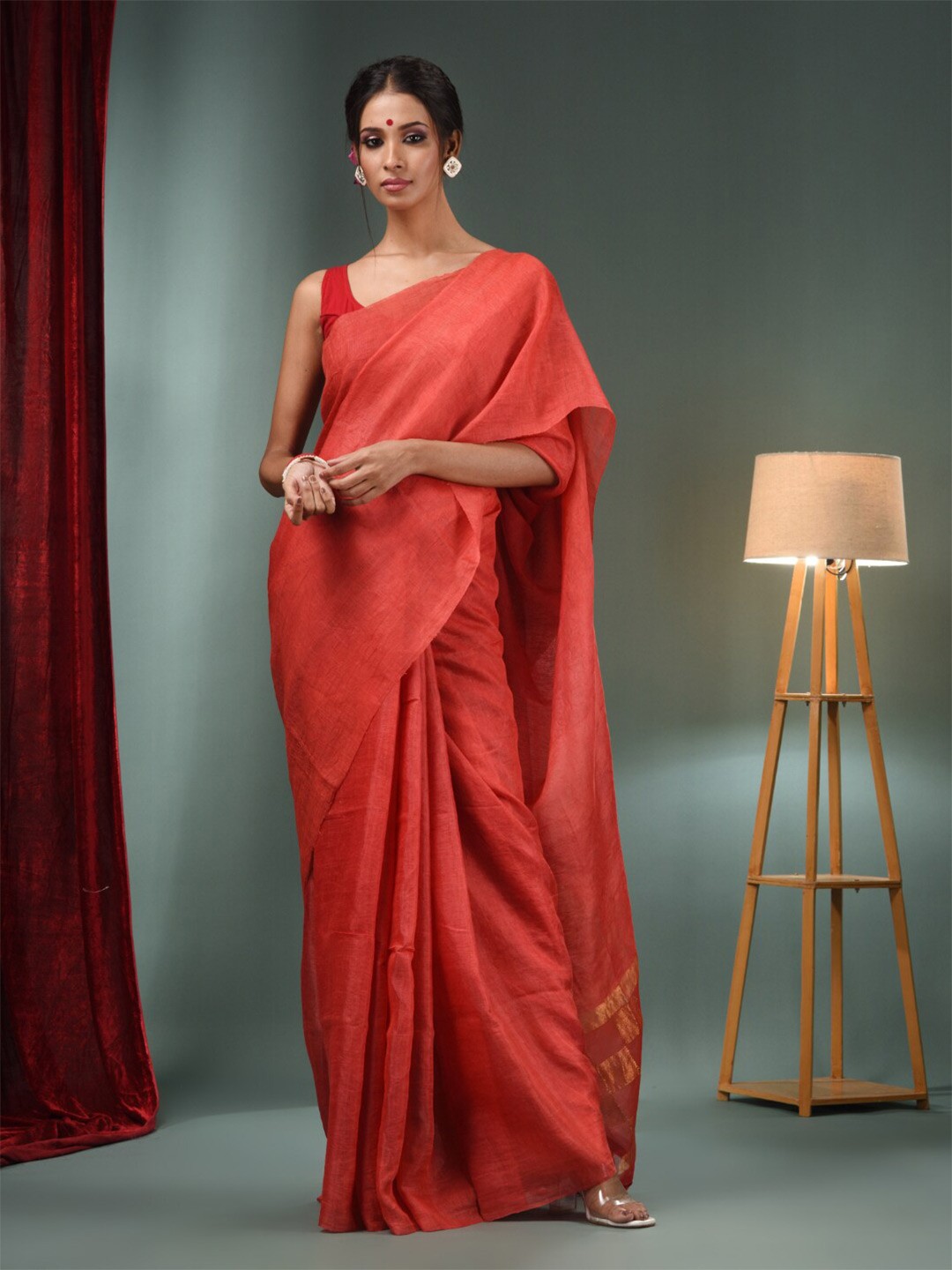 

Charukriti Zari Detail Saree, Pink