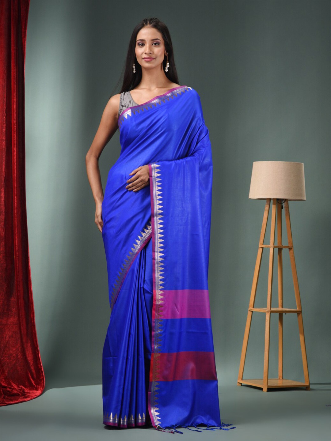 

Charukriti Zari Silk Blend Saree, Blue