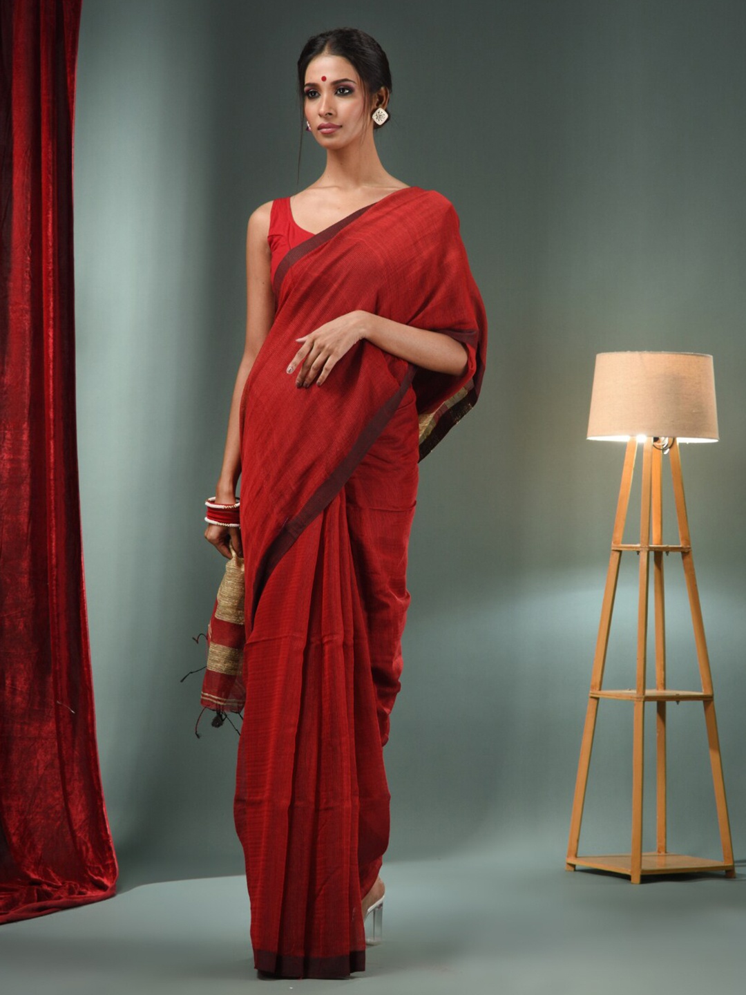 

Charukriti Saree With Ghicha Pallu, Red