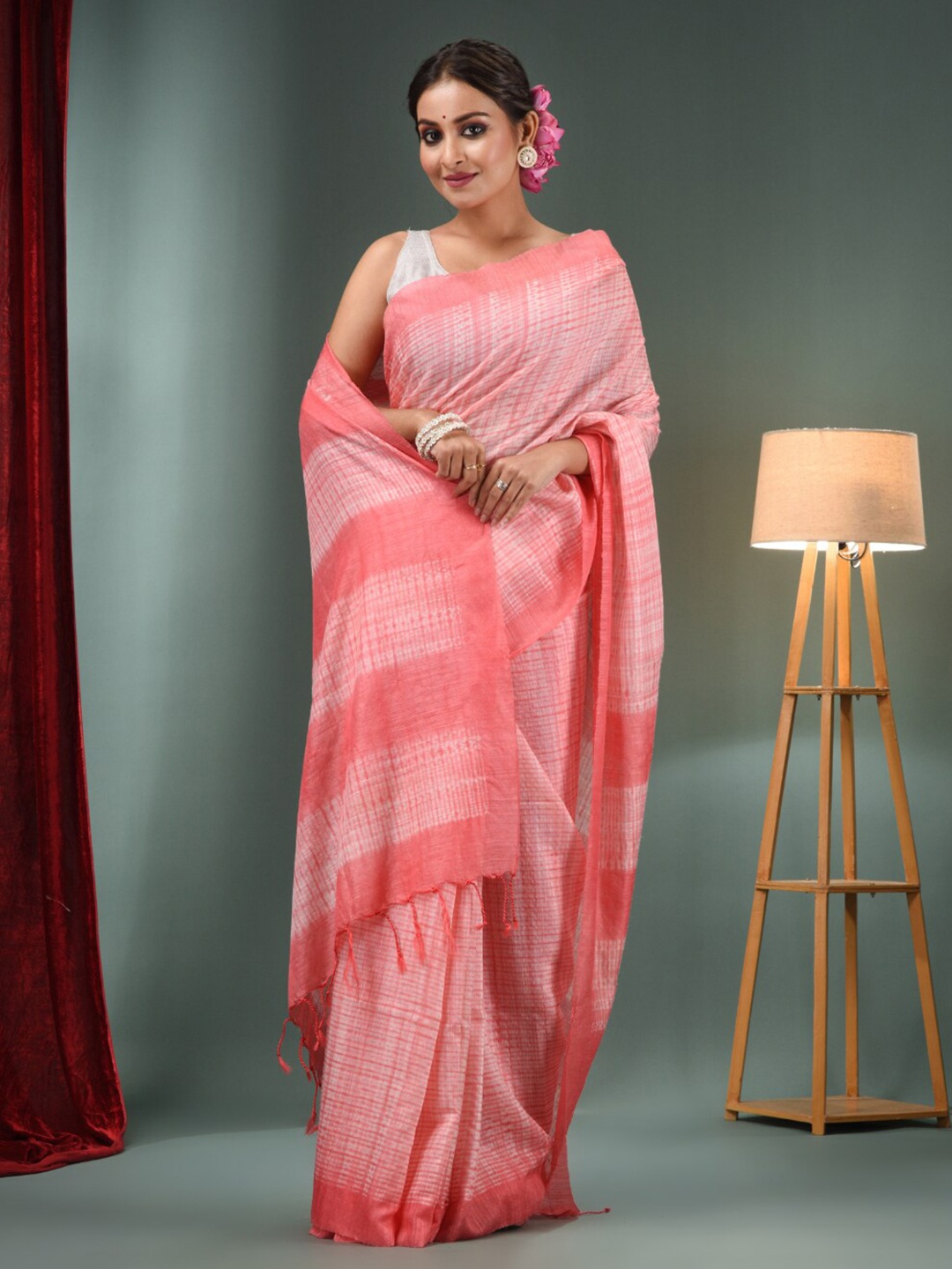 

Charukriti Checked Pure Silk Saree, Coral