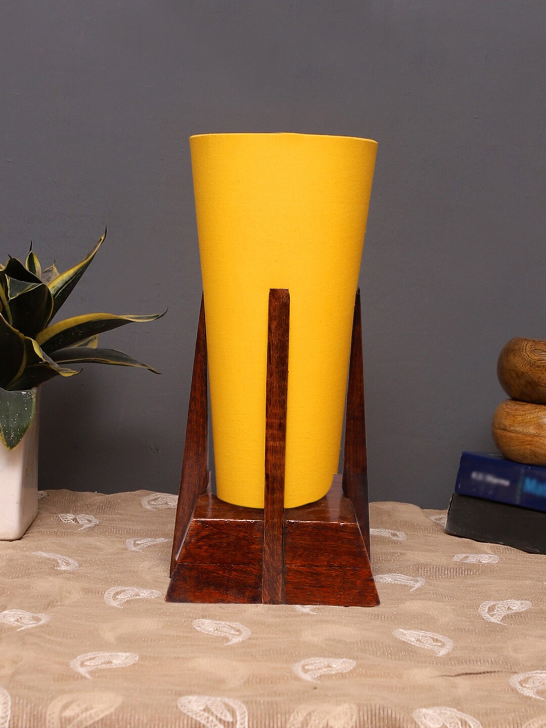 

Devansh Yellow & Brown Wooden Table Lamp With Cotton Shade