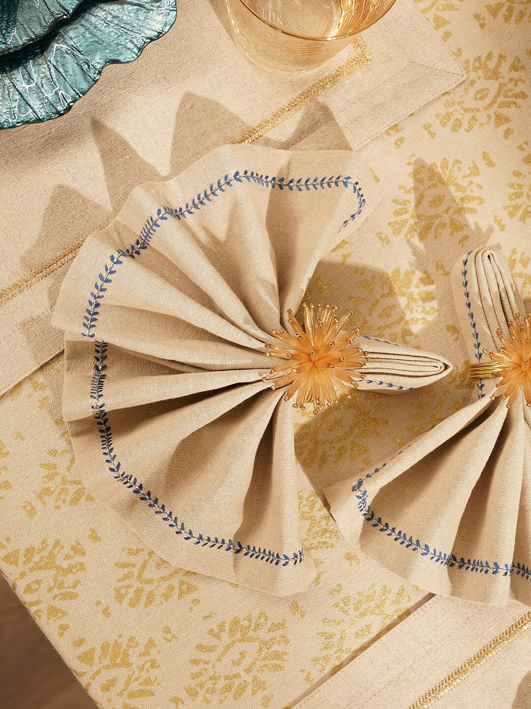 

Pure Home and Living Beige & Blue 4 Pieces Embroidered Cotton Table Napkins