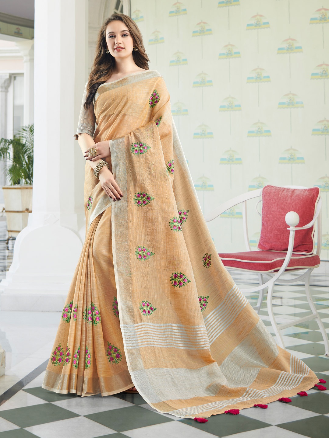 

DEVATITHI Ethnic Motifs Embroidered Zari Detail Saree, Peach