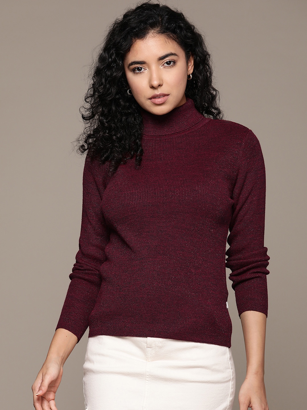 

Roadster Women Solid Pullover, Maroon