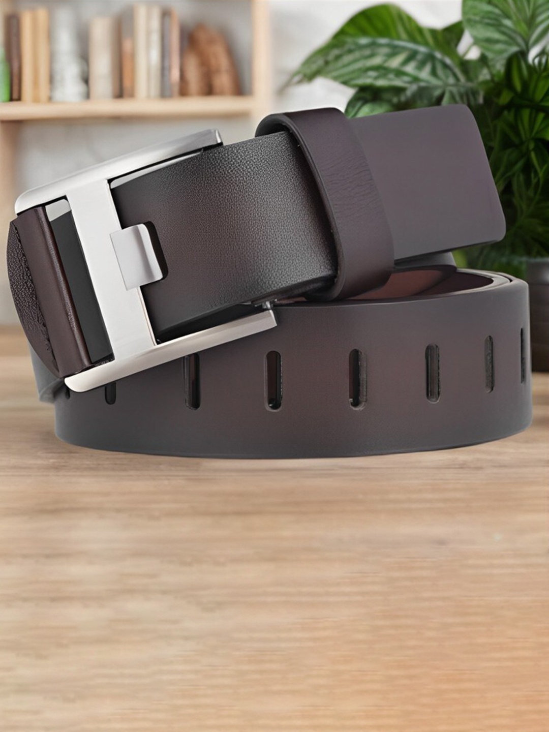 

Roadster Men Brown Textured Formal Belt