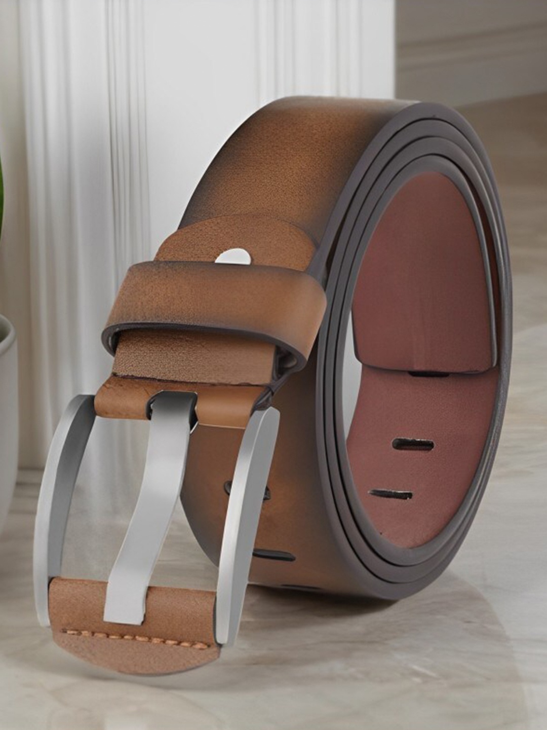 

The Roadster Lifestyle Co. Men Textured Formal Belt, Brown