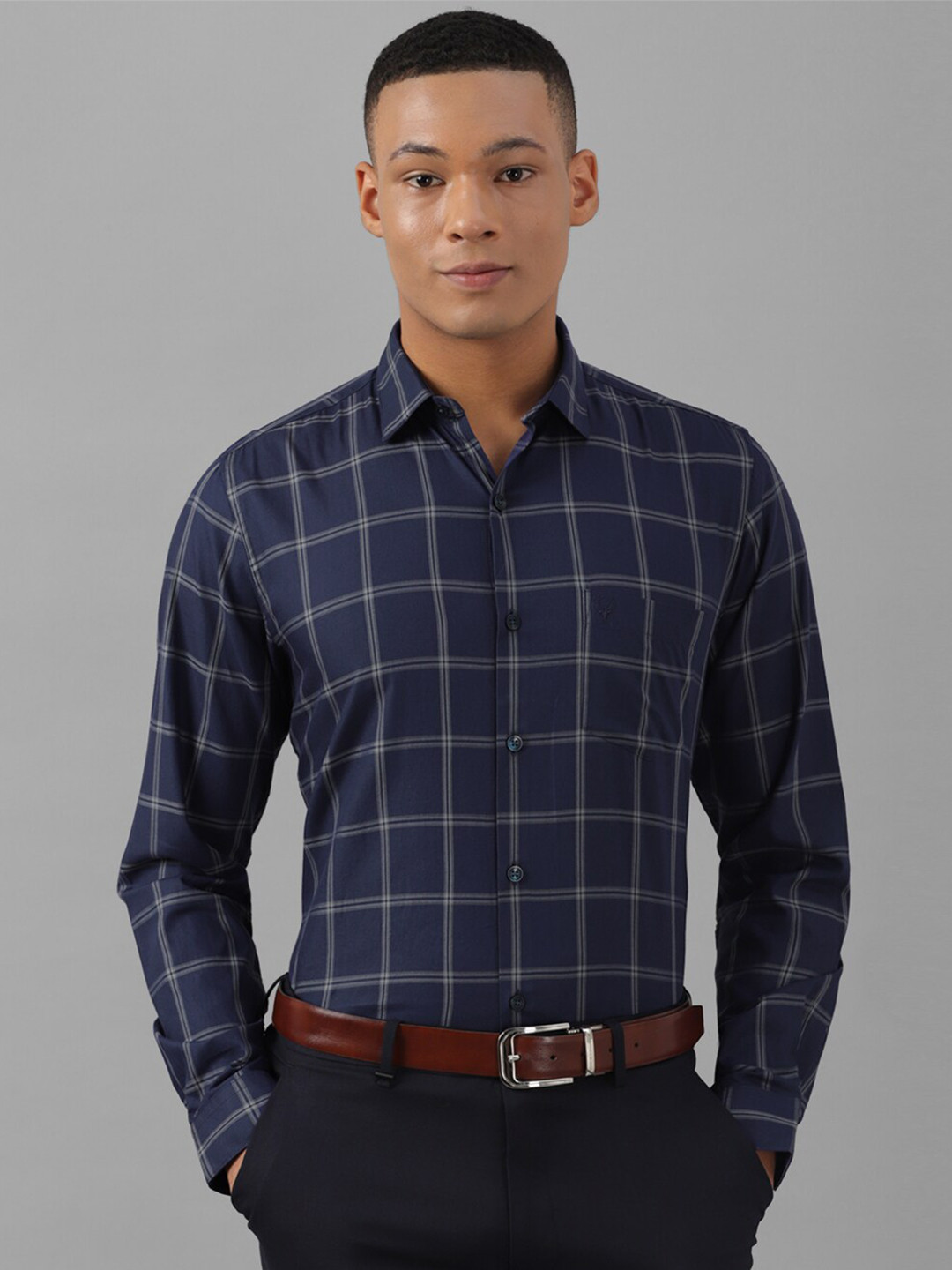 

Allen Solly Slim Fit Checked Pure Cotton Formal Shirt, Navy blue