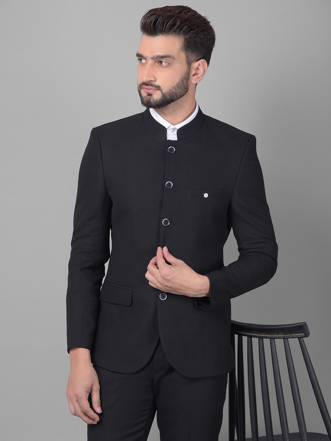 

Crimsoune Club Double-Breasted Slim-Fit Two-Piece Formal Suit, Black