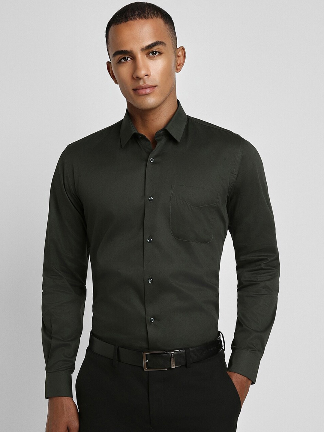 

Peter England Spread Collar Formal Shirt, Olive