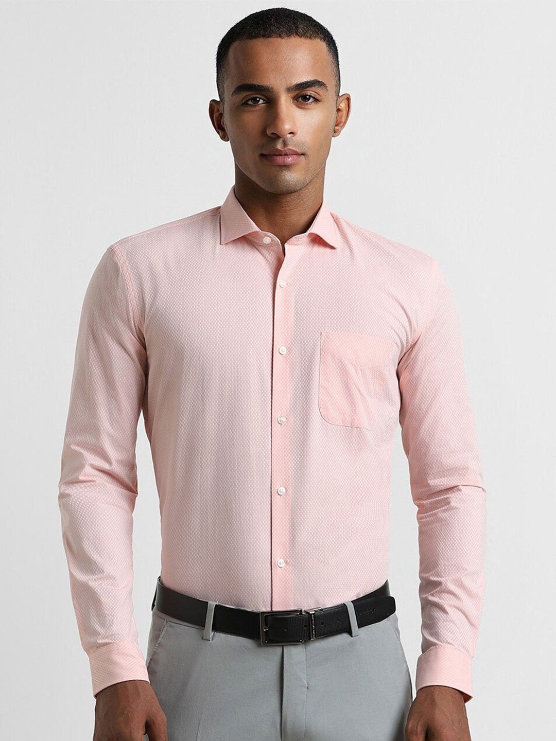 

Peter England Opaque Formal Shirt, Pink