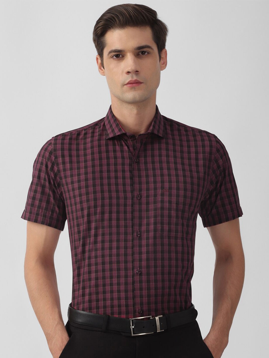 

Peter England Slim Fit Checked Spread Collar Formal Shirt, Maroon