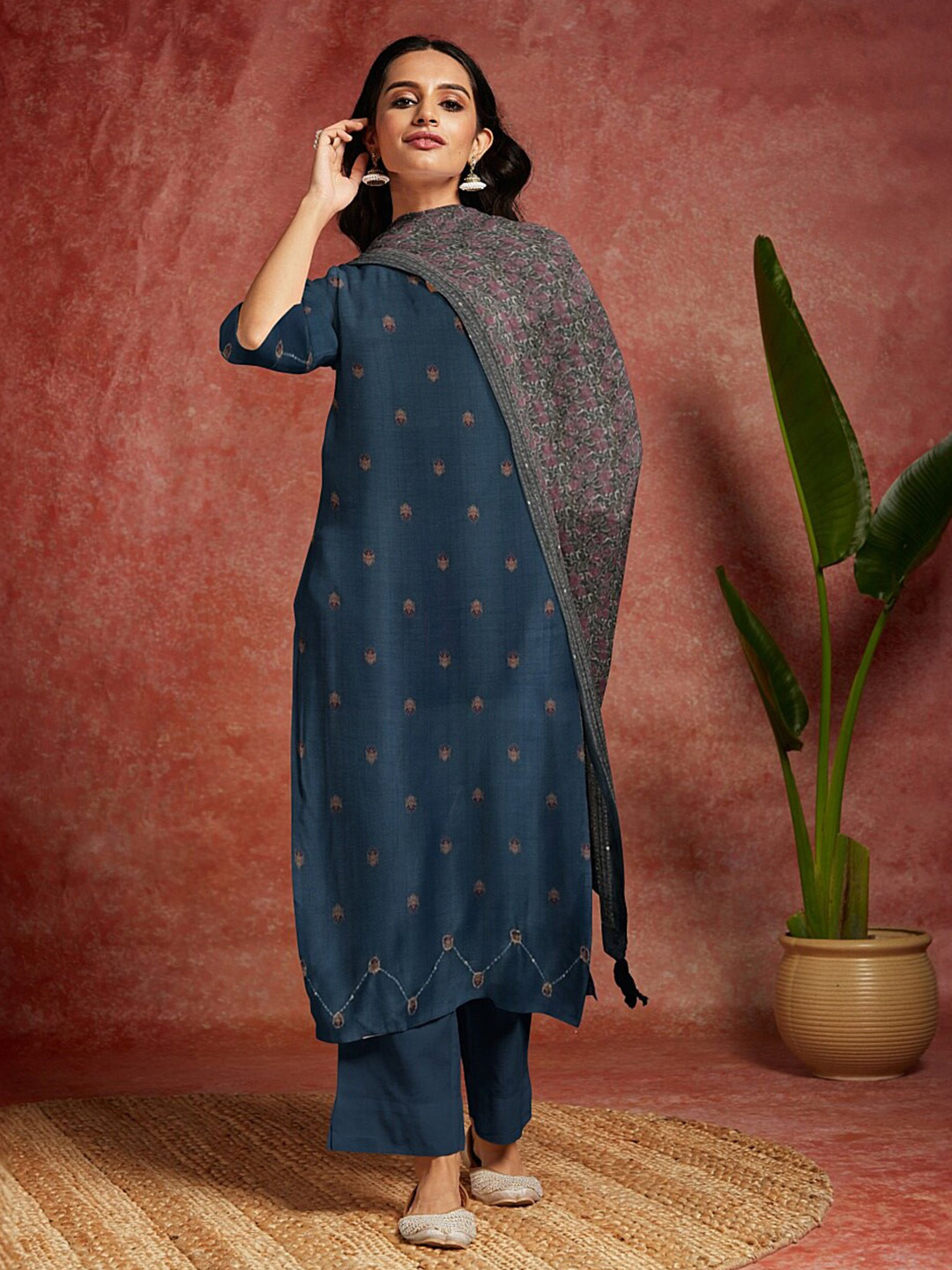 

Libas Floral Embroidered Organza Unstitched Dress Material, Blue