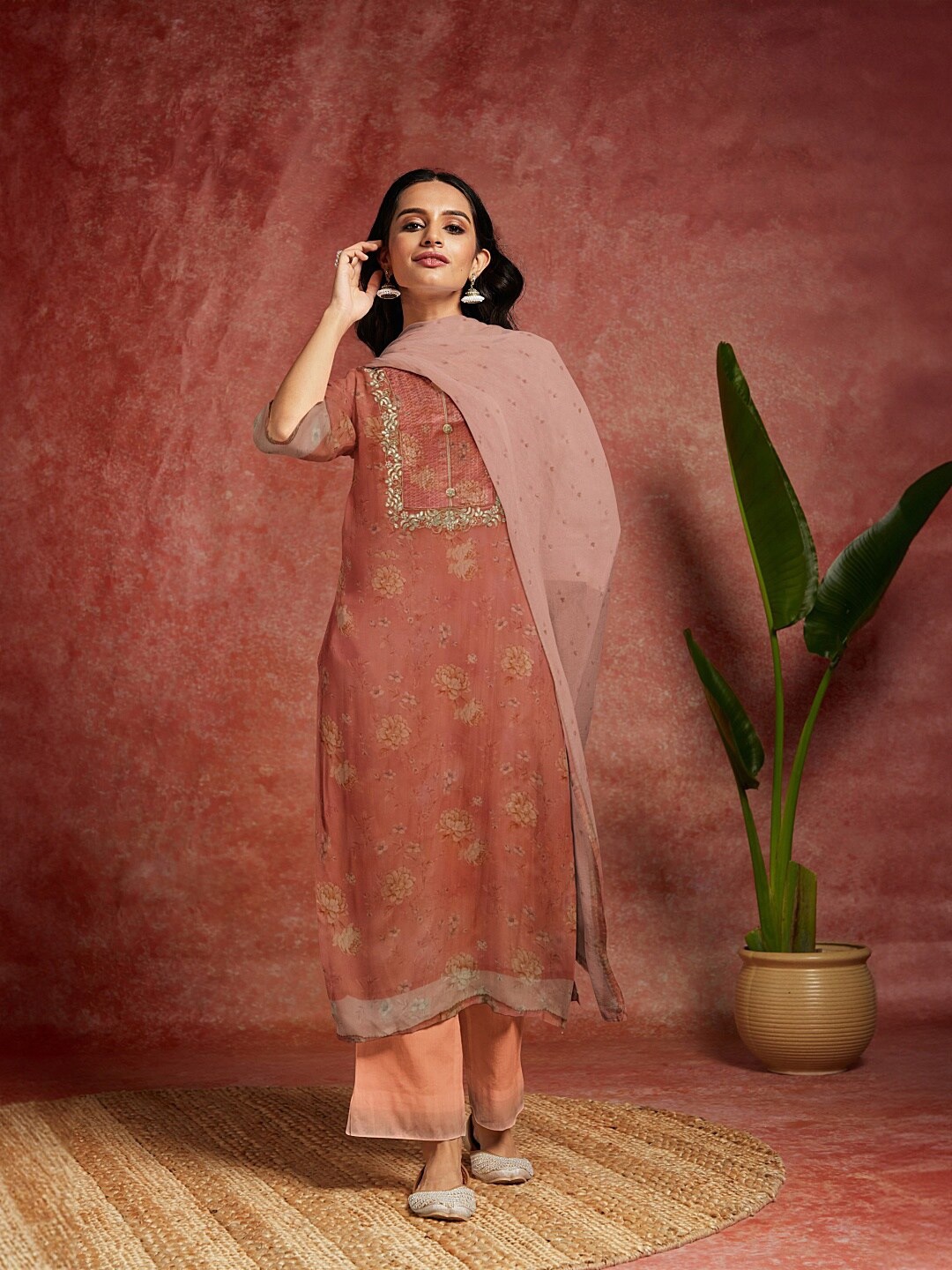 

Libas Floral Printed Thread Work Organza Unstitched Dress Material, Pink