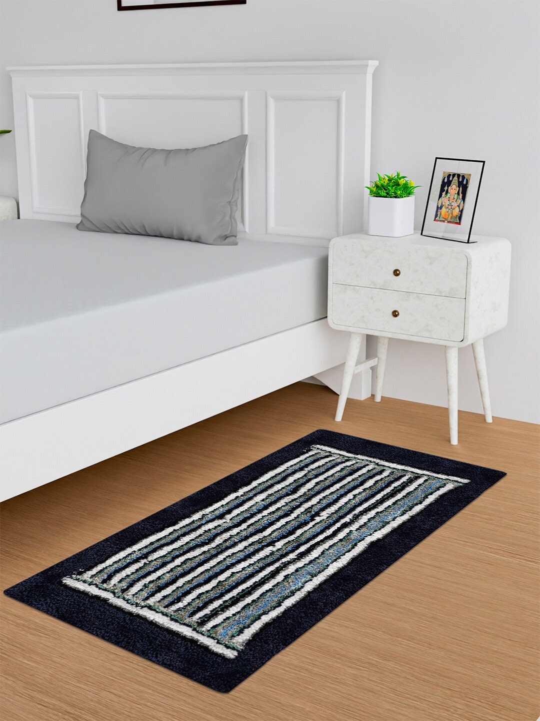 

Kuber Industries Grey Striped Anti-Skid Carpet