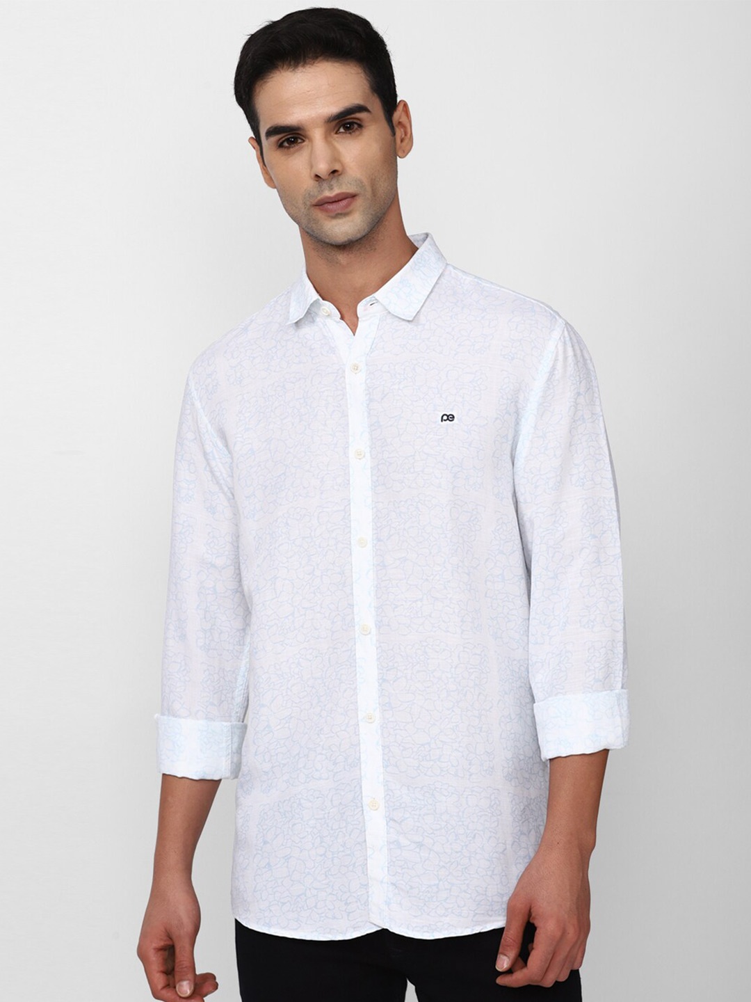 

Peter England Casuals Slim Fit Floral Printed Spread Collar Casual Shirt, White