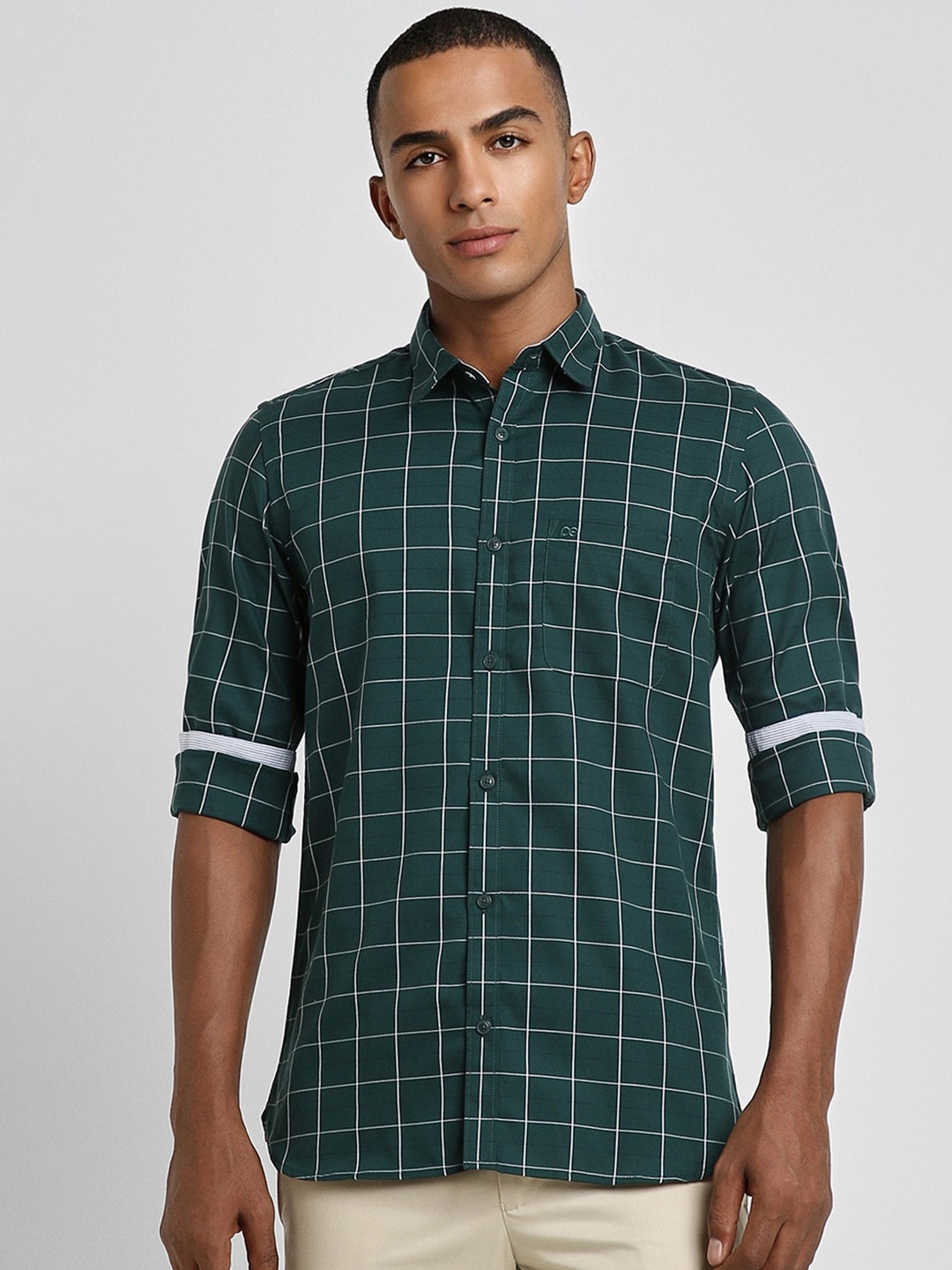 

Peter England Casuals Slim Fit Windowpane Checked Pure Cotton Casual Shirt, Green