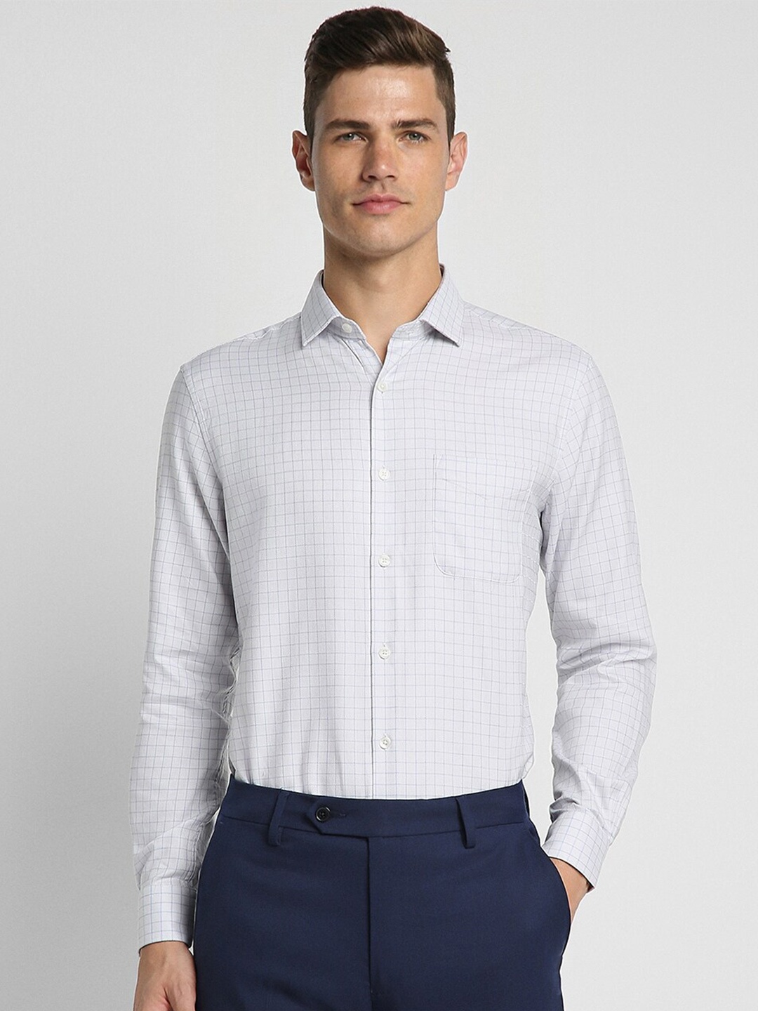 

Peter England Elite Slim Fit Grid Tattersall Checks Spread Collar Cotton Formal Shirt, White